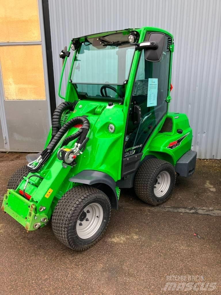 Avant 640i Skid steer mini utovarivači