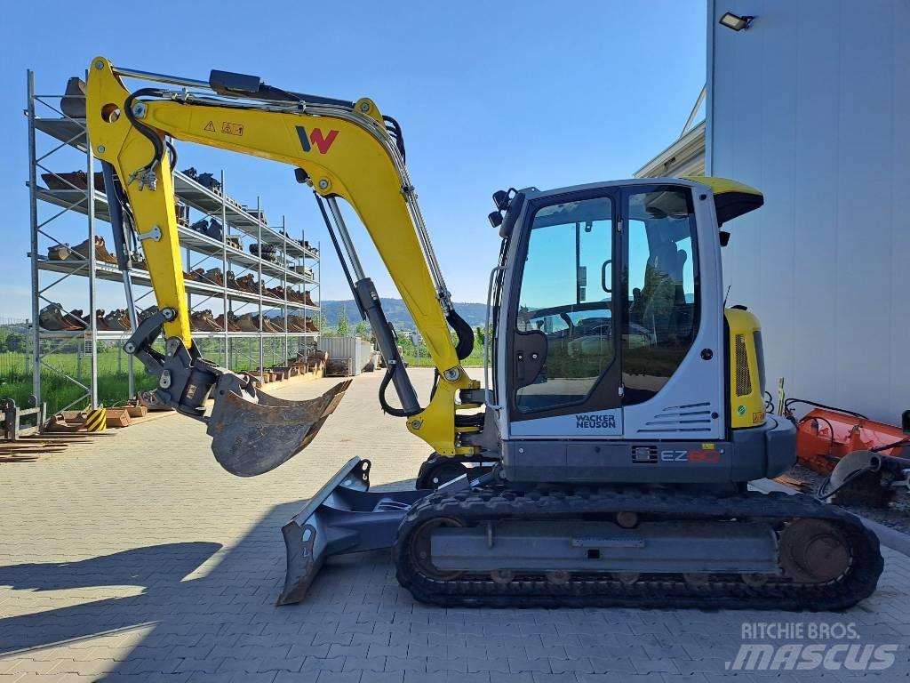 Wacker Neuson EZ80 Bageri guseničari