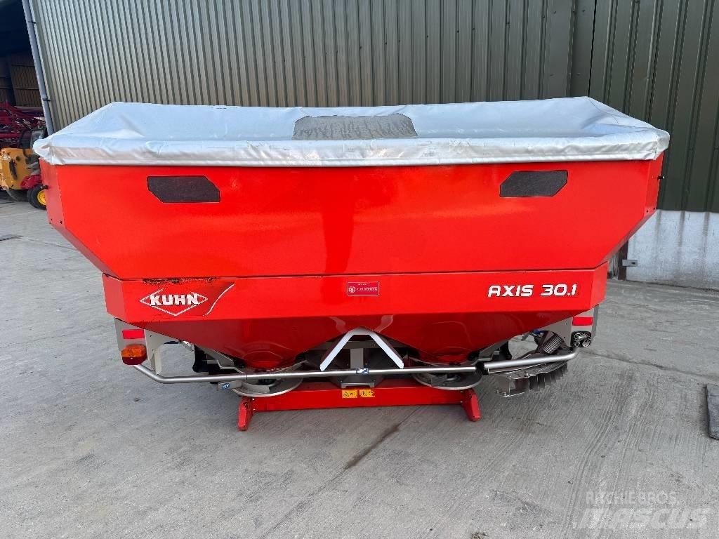 Kuhn Axis 30.1 W Rasturači mineralnog đubriva