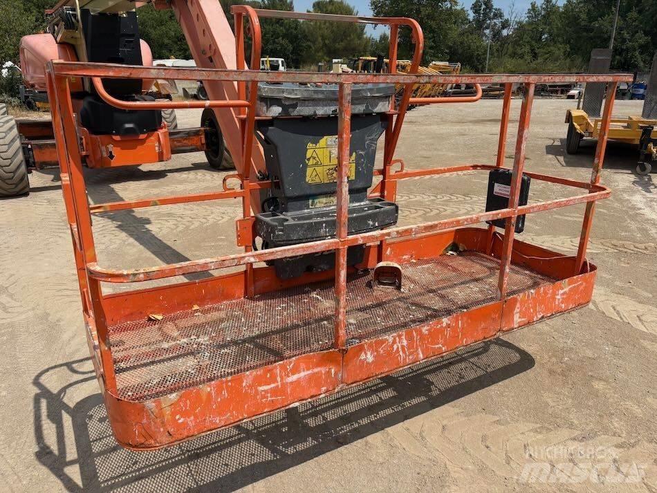 JLG 1250 AJP Zglobne podizne platforme
