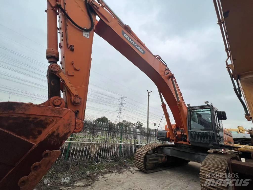 Doosan DX 500 LCA Bageri guseničari
