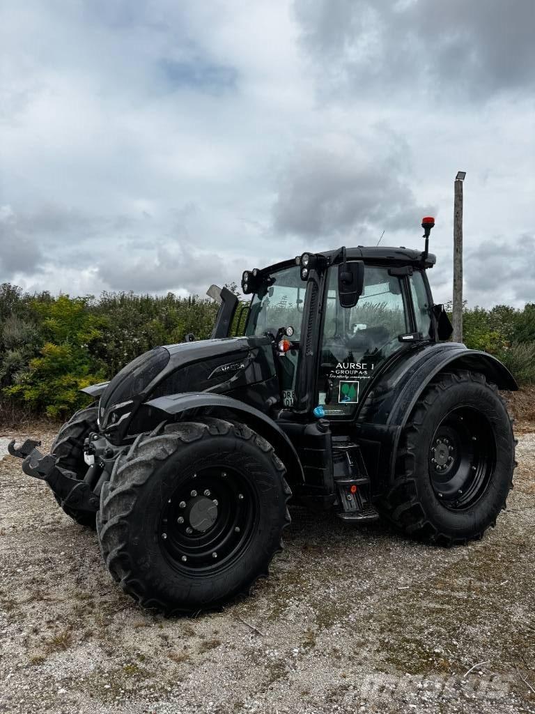 Valtra N 155 EA Traktori