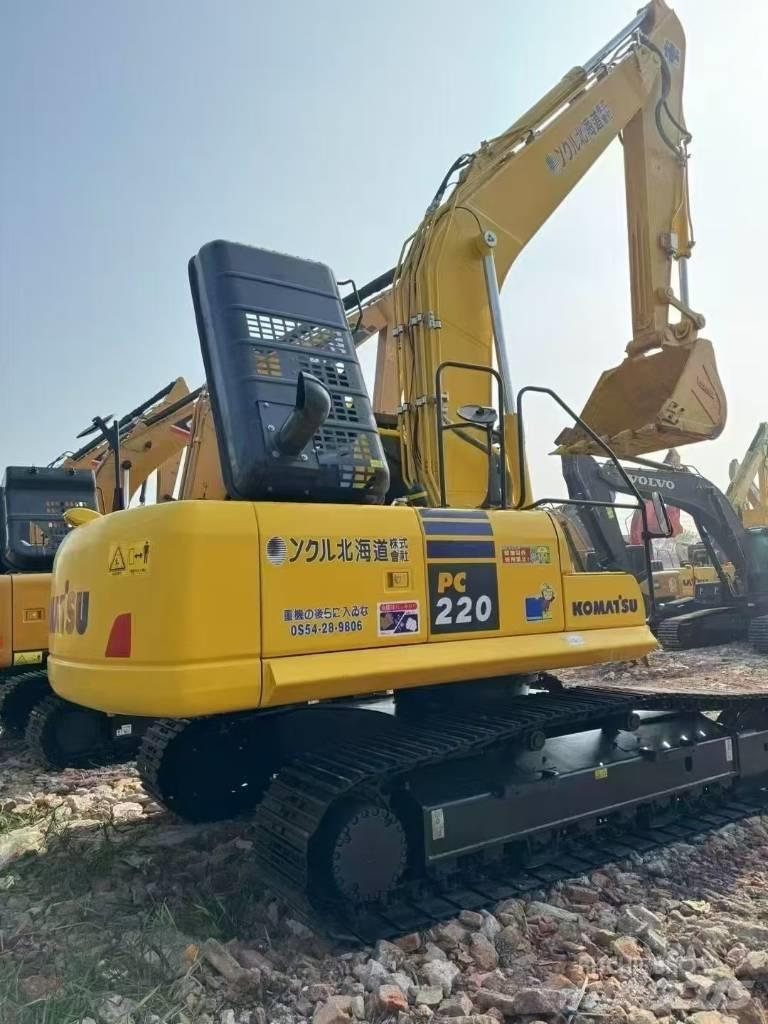 Komatsu PC 220 Bageri guseničari