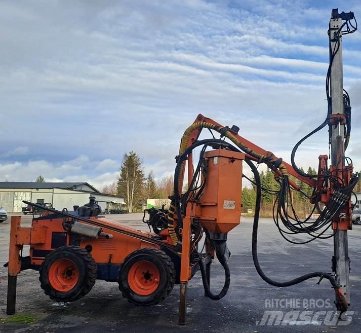 Tamrock 110 E Terenske bušilice