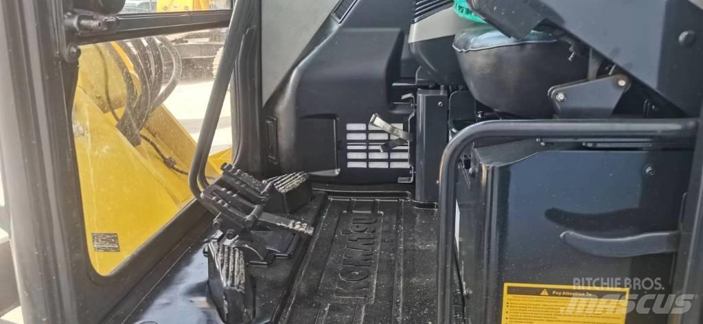 Komatsu PC 56 Bageri guseničari