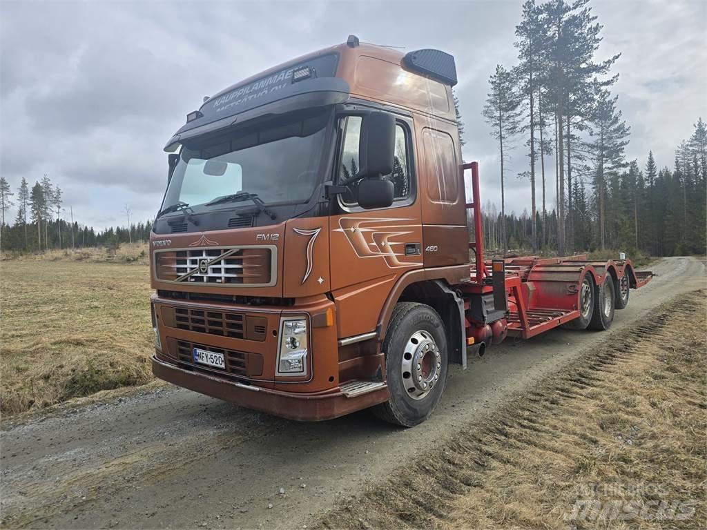 Volvo FM12 8x2 Kamioni za prevoz šumarskih mašina