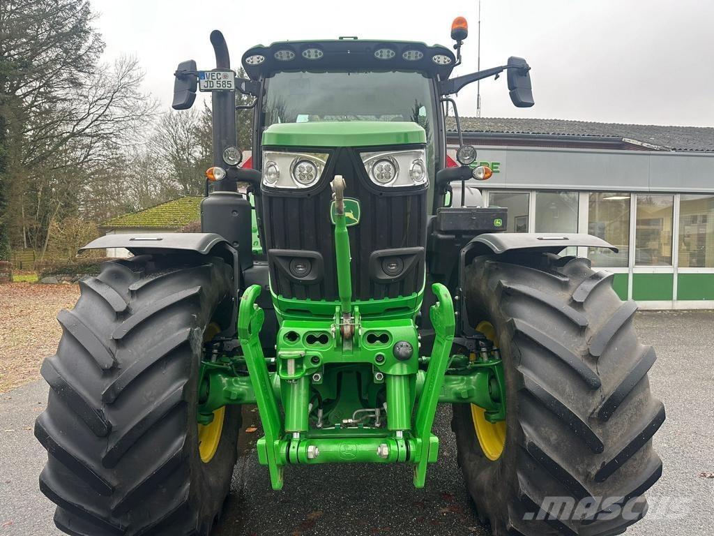 John Deere 6R195 Traktori