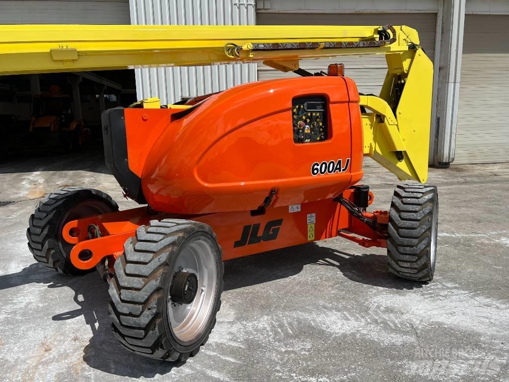JLG 600 AJ Zglobne podizne platforme