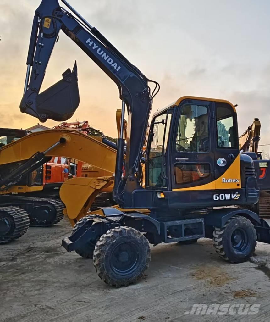 Hyundai R60W Bageri točkaši