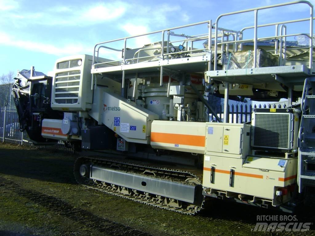 Metso LT 300 HP Mobilne drobilice