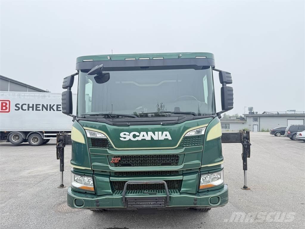 Scania P320 4x2 Kamioni sa kranom