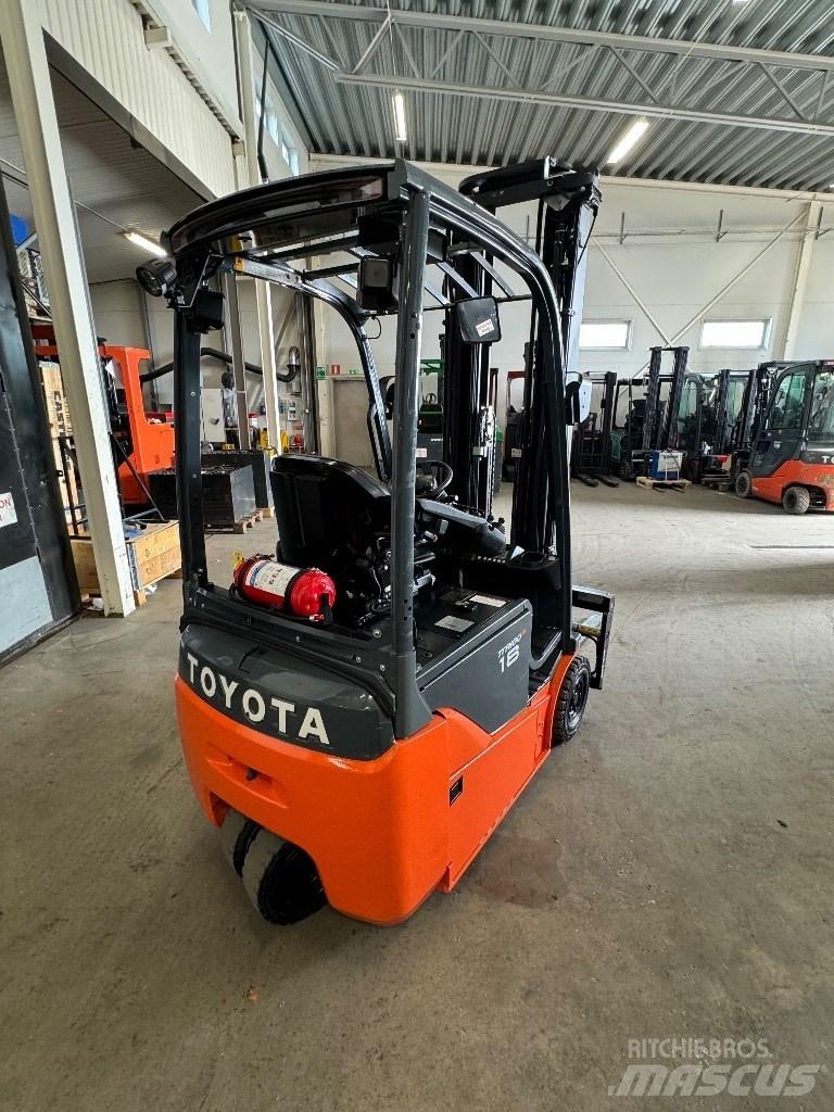 Toyota 8FBEK18T Električni viljuškari