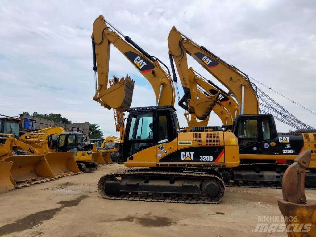 CAT 320D Bageri guseničari
