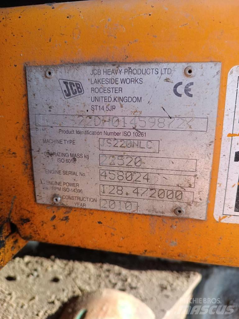 JCB JS 220 N LC Bageri guseničari