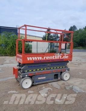 SkyJack SJ III 3220 Makazaste platforme