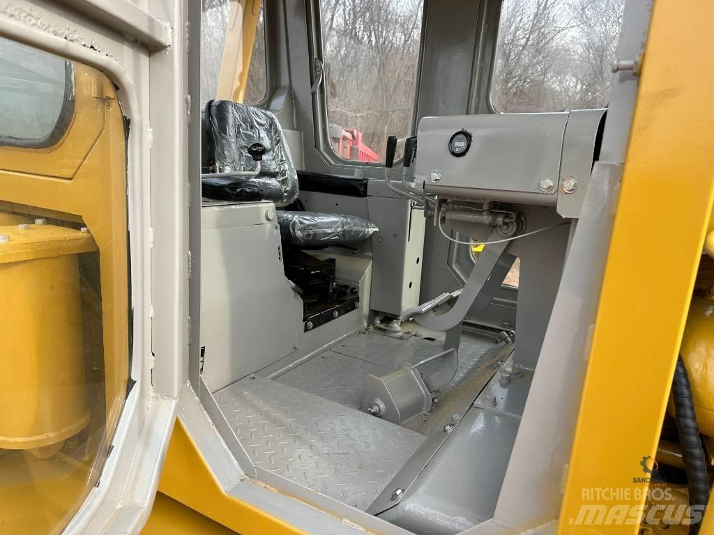 CAT D 7 G Buldožeri guseničari