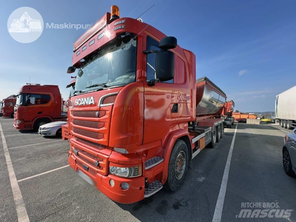 Scania R 520 LB Rol kiper kamioni sa kukom za podizanje tereta