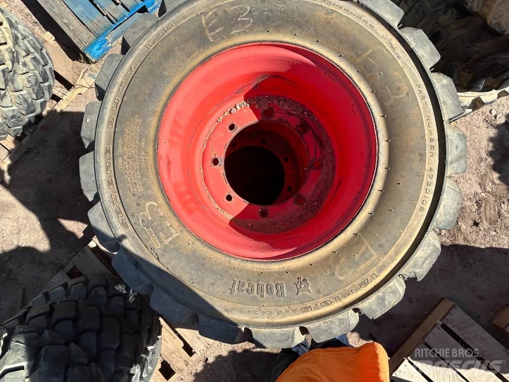 Bobcat 12x16.5 Tires Gume, točkovi i felne