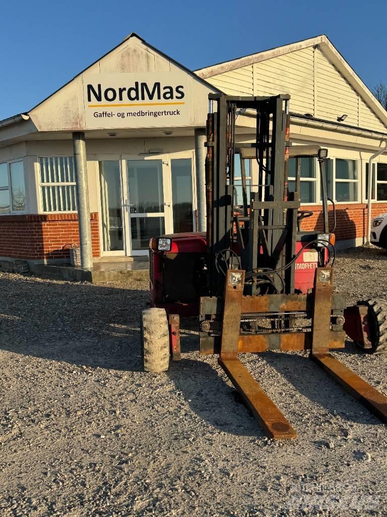 Moffett M4 25.3 Dizelski viljuškari