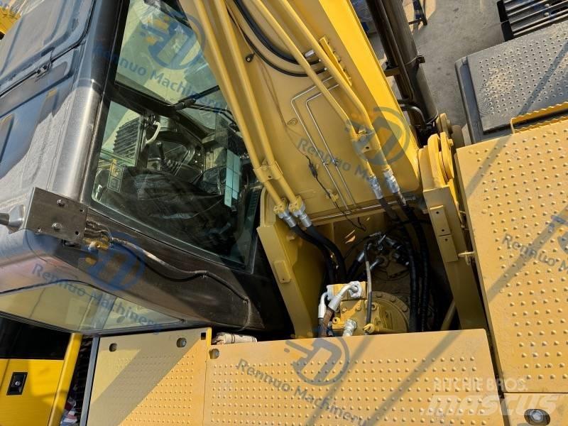 CAT 326D2 Bageri guseničari