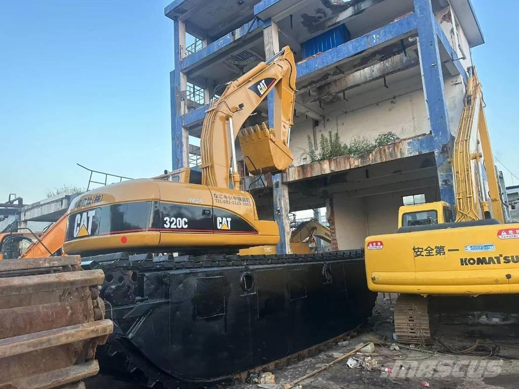 CAT 320 C Polovni amfibijski bageri