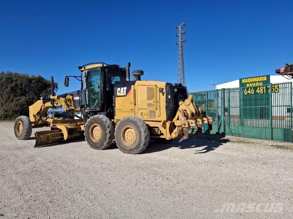 CAT 140 M 2 Grejderi