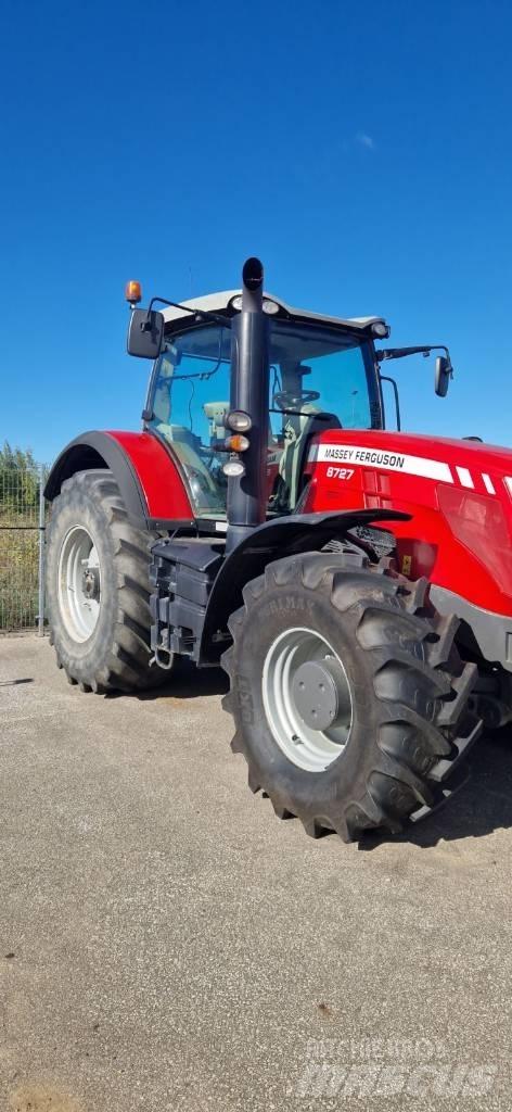 Massey Ferguson 8727 Traktori