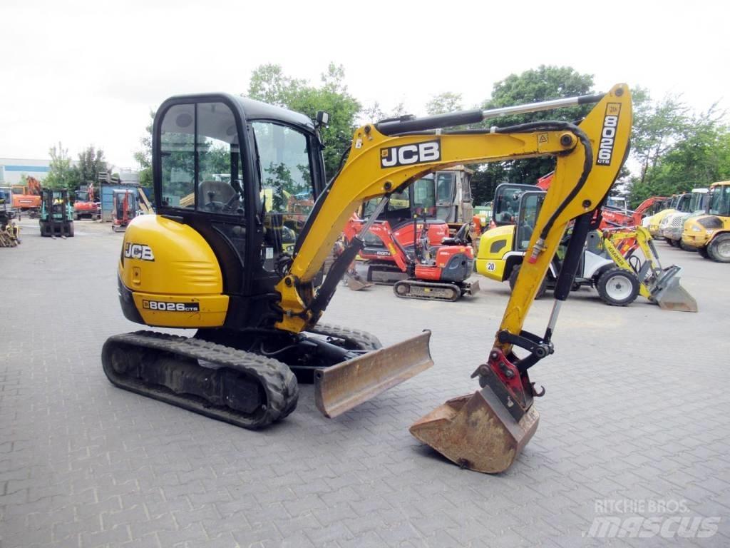 JCB 8026 CTS Mini bageri < 7t