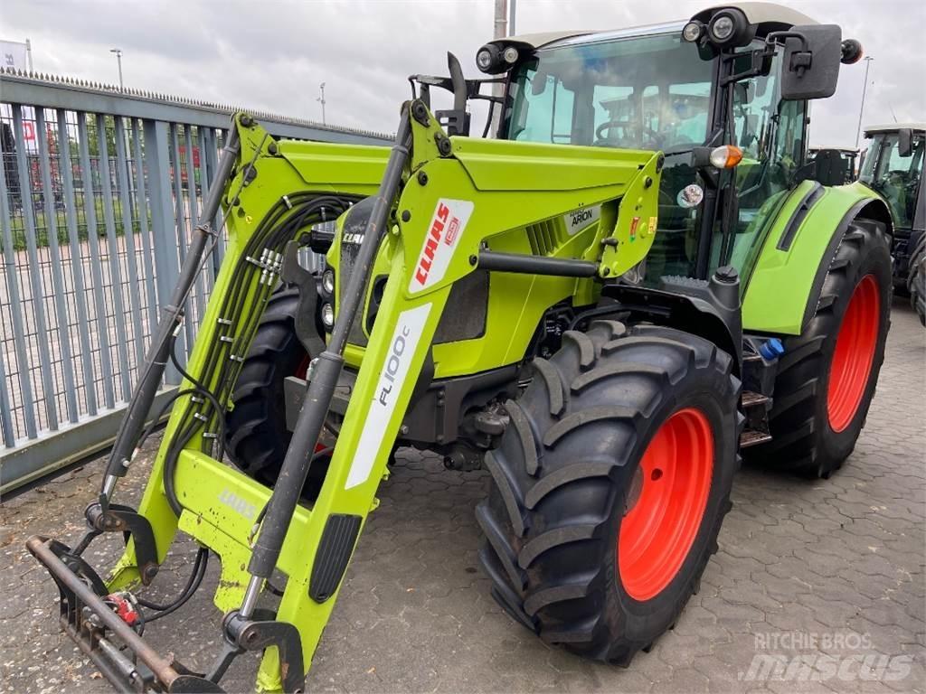 CLAAS Arion 440 Traktori