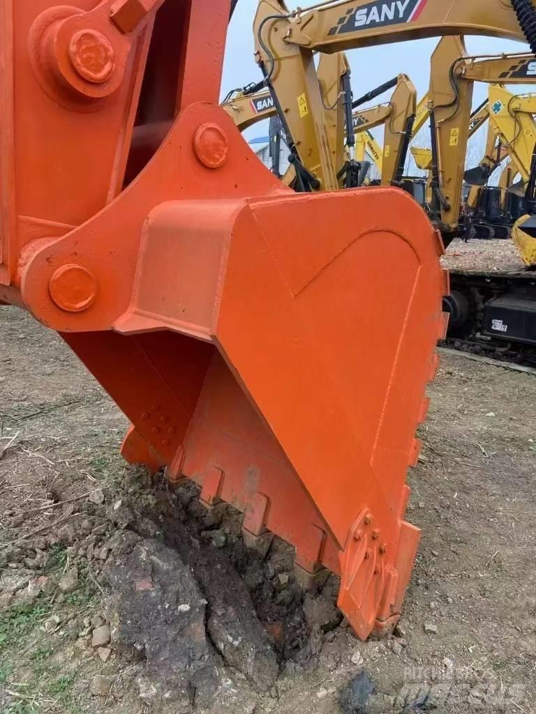 Hitachi 360 Bageri guseničari