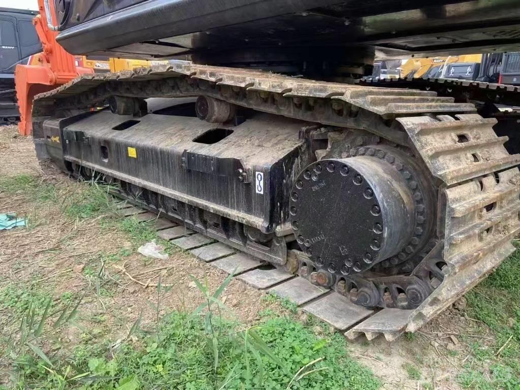 Hitachi 360 Bageri guseničari