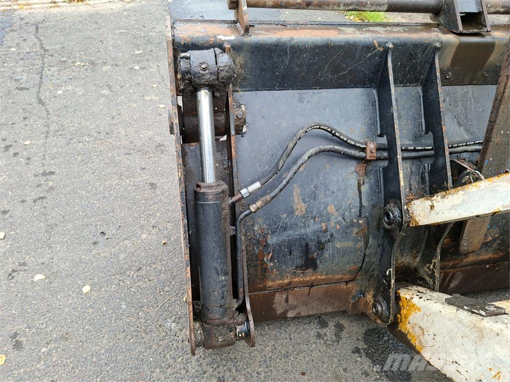 JCB 3CX SM 4X4 Ostalo za građevinarstvo