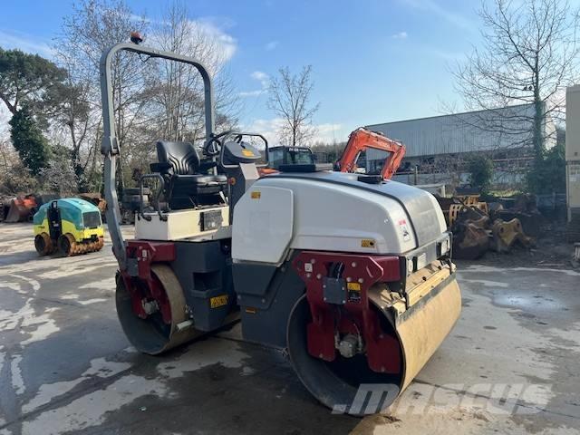 Dynapac CC 1300 Valjci sa duplim bubnjem