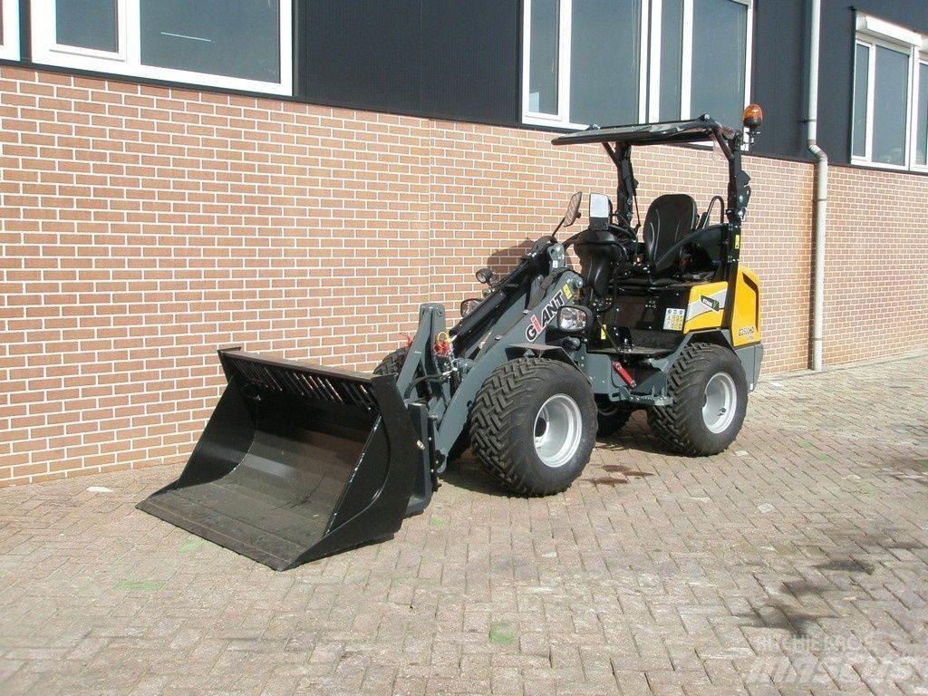 GiANT G2500 Mini utovarivači