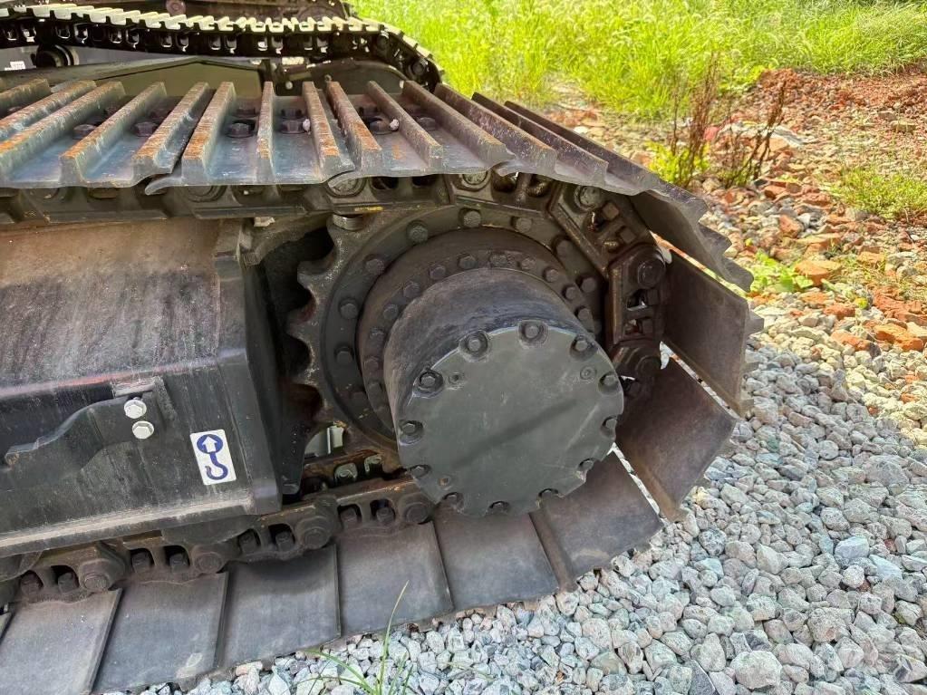 Hitachi ZX 210 Bageri guseničari