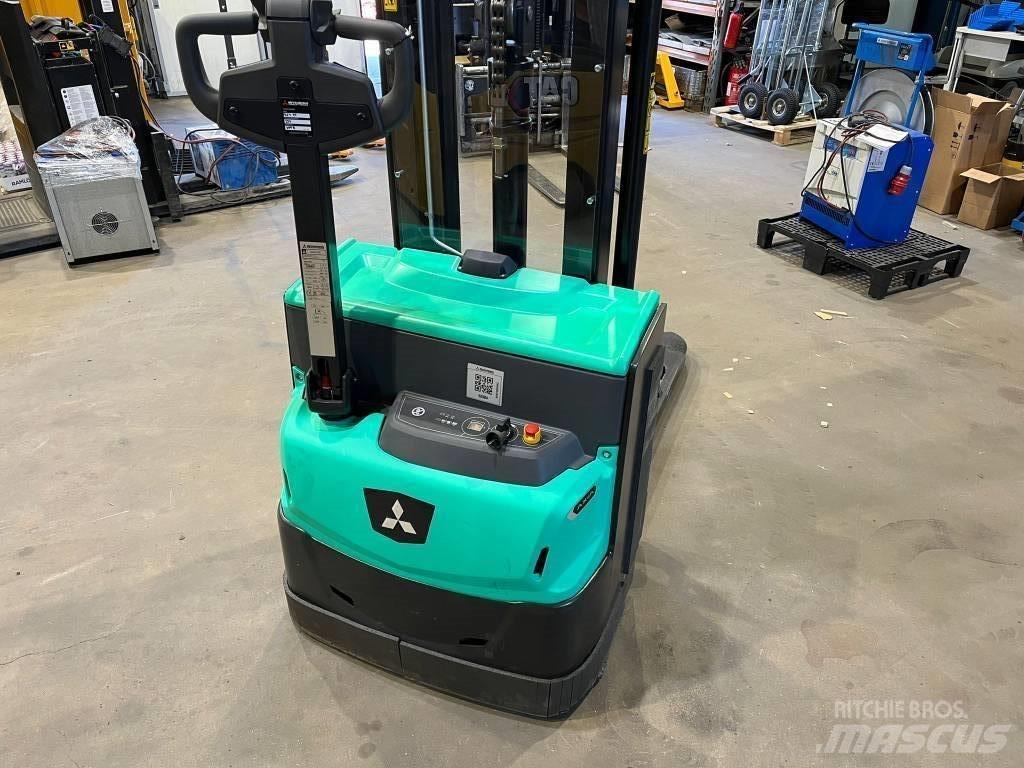 Mitsubishi SBP12N3 Ručni električni viljuškar