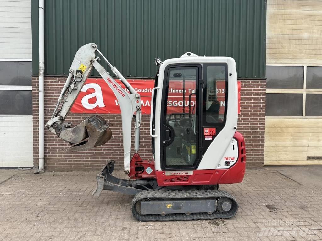 Takeuchi TB216 Mini bageri < 7t