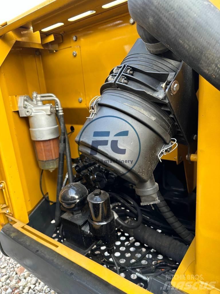 XCMG XE 85 DA Mini bageri < 7t