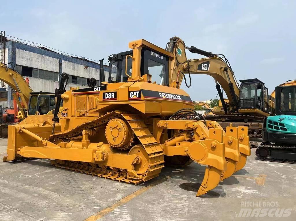 CAT D 8 R XL Grejderi