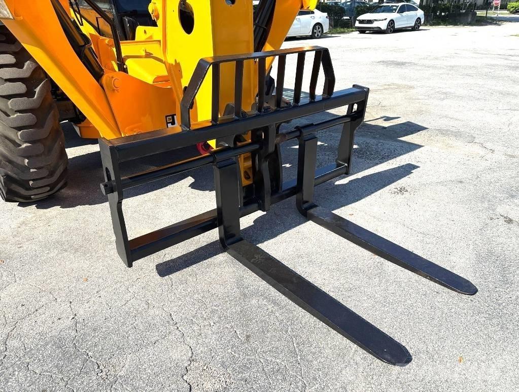 JCB 512-56 Teleskopski viljuškari