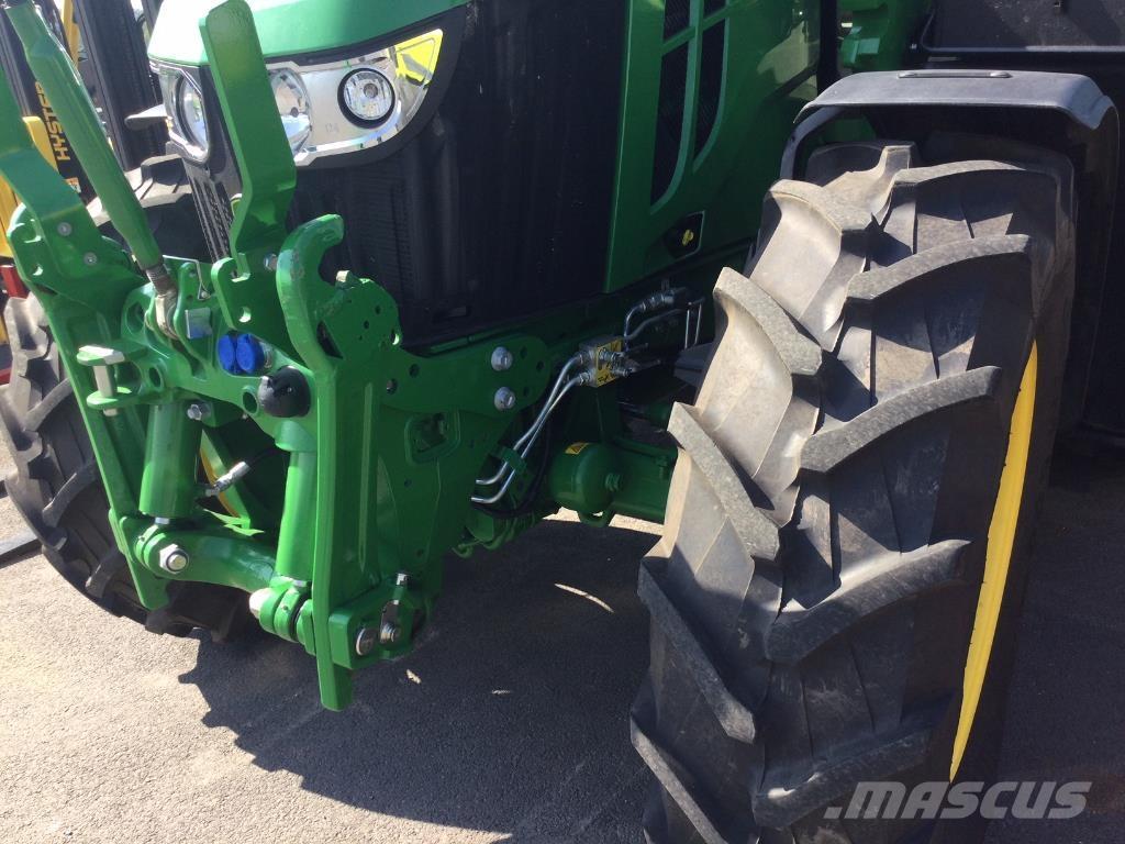 John Deere 6100M Traktori