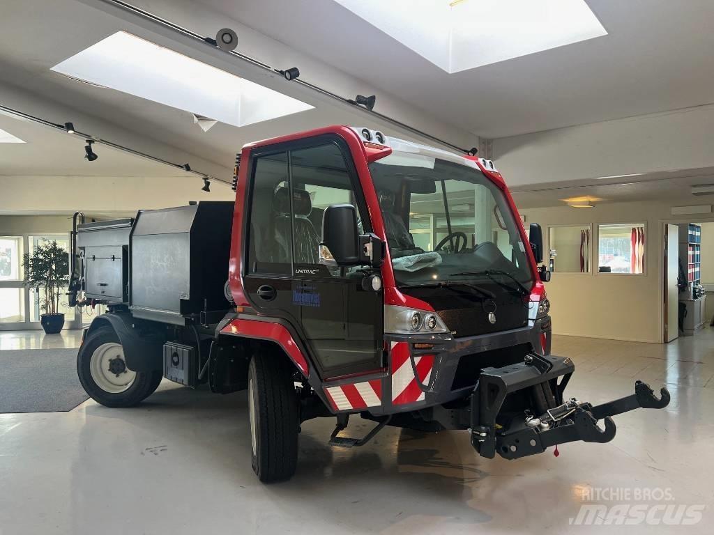 Lindner Unitrac 122 Traktori