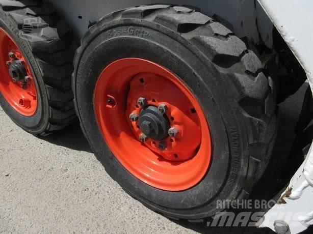 Bobcat 553 Skid steer mini utovarivači