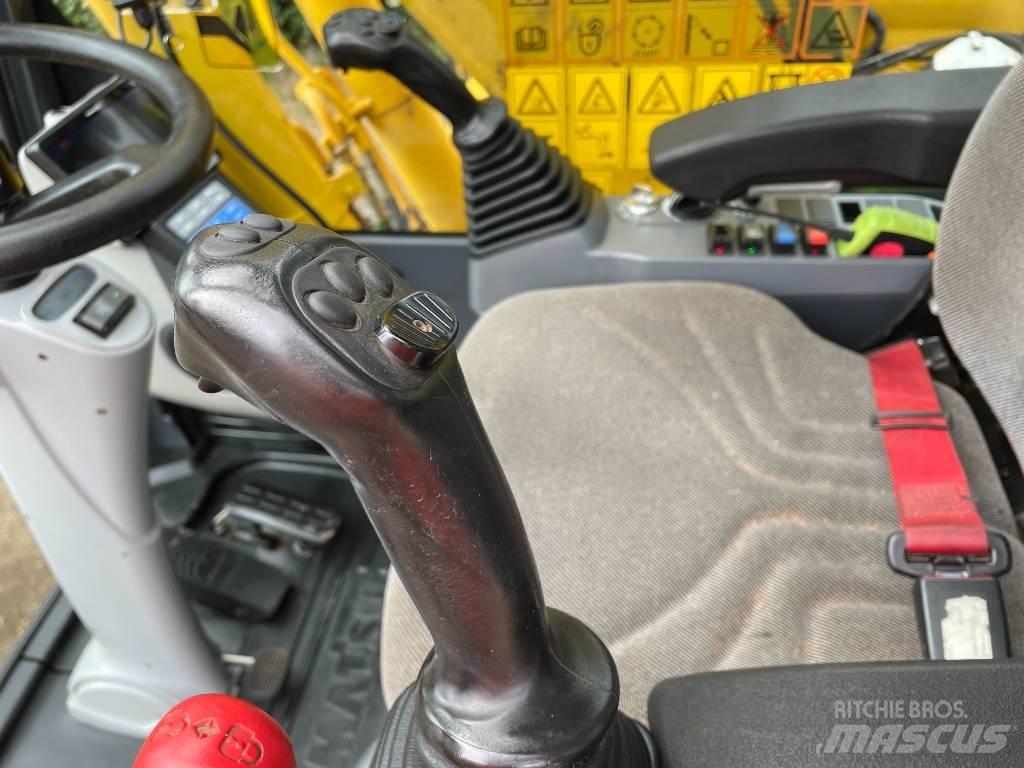 Komatsu PW 180-11 Bageri točkaši