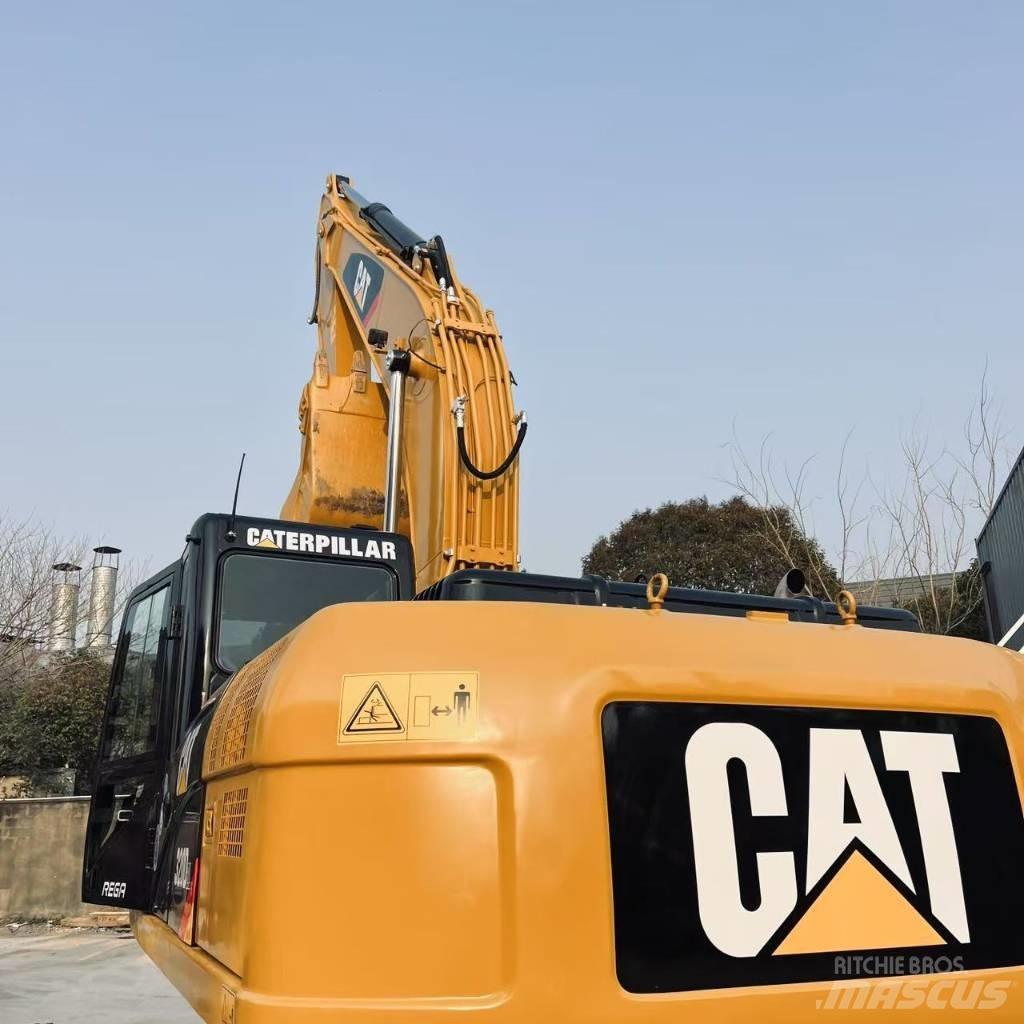 CAT 320 D2 L Bageri guseničari