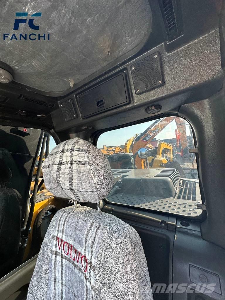 Volvo EC140 Bageri guseničari