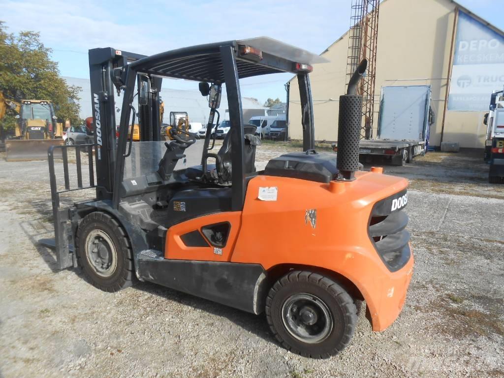 Doosan D50 SC-09 Dizelski viljuškari
