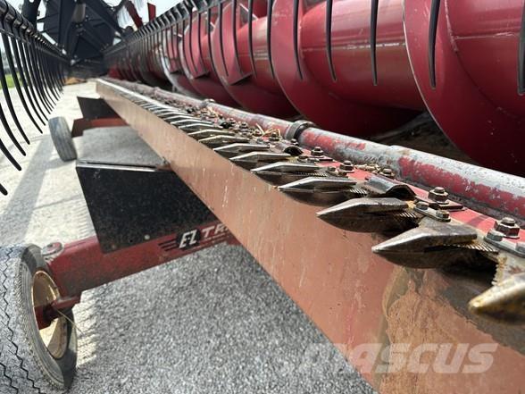 Case IH 1020 Glave hederi za kombajne