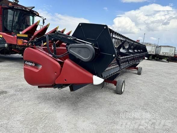Case IH 3020 Glave hederi za kombajne