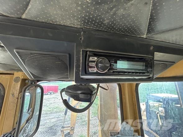 CAT D8N Buldožeri guseničari